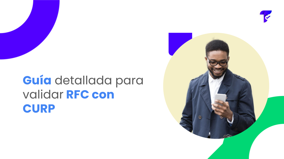 Persona revisando información para validar RFC con CURP